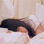 Los estudios lo confirman: deberíamos dormir más y empezar a trabajar más tarde