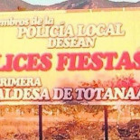 Los miembros de la Policía Local reciben una "curiosa felicitación navideña" de la alcaldesa