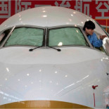 Este es el primer avión comercial diseñado y fabricado por China