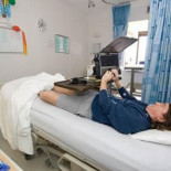 Para algunos, el trabajo perfecto: 18 mil dólares por estar acostado