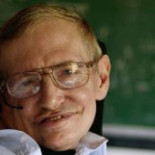 Stephen Hawking y Elon Musk llaman a evitar los peligros de la inteligencia artificial