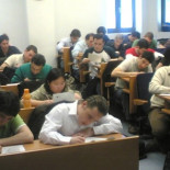 Suspenden un examen que incluía las respuestas