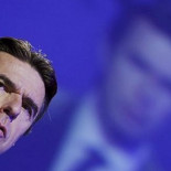 Soria se niega a aportar al Supremo los informes del hachazo a las renovables