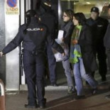 La Fiscalía advierte a una abogada que pone en riesgo a su hija de 2 años por su vinculación con ETA