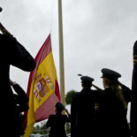 Policías con cáncer denuncian que Muface ha dejado de atenderlos por los recortes