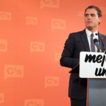 Rivera pide disculpas a los andaluces por decir que Ciudadanos les iba “enseñar a pescar”