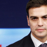 El PSOE no le ha quitado la funda de plástico a Pedro Sánchez para que no se lo rayen