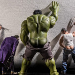 Esto es lo que pasa cuando un fotógrafo creativo juega con juguetes de superhéroes