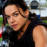 Michelle Rodriguez en contra del cambio de raza de los superhéroes