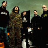 Piden al fiscal que estudie prohibir un concierto de SA en Madrid