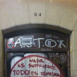 Madrid intentó desahuciar por sorpresa a un inquilino discapacitado que estaba al corriente de pago