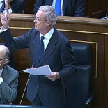 Morenés finalmente "da la cara" sobre el caso Zaida Cantera y responde apelando a la "bajeza moral" de Irene Lozano