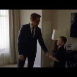 Robert Downey Jr. sorprende a un niño entregándole un brazo biónico real