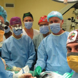 Logran transplantar con éxito un pene por primera vez en la historia