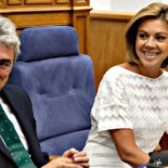 El portavoz de Cospedal se gasta todos los jueves 3.900 euros en su rueda de prensa