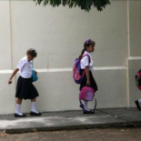 Escuela islámica australiana prohíbe a niñas participar en carreras para preservar la virginidad