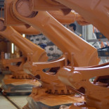 La acelerada apuesta por la robótica en China: menos trabajadores y robots más baratos