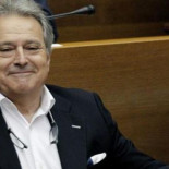 "Si me votáis, tendréis un Ferrari" y otras frases increíbles de Alfonso Rus