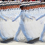 El arte chino de las multitudes (Ing)