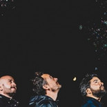 Cospedal utiliza sin permiso una canción de Love of Lesbian