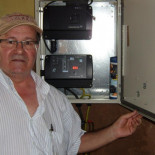 El jubilado navarro que se fue a Benín para potabilizar el agua con energía solar