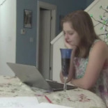 Piloto de United Airlines expulsó a una familia de un avión porque lo "incomodaba" su hija autista