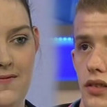 Bronca del presentador al público por reirse de violencia de género hacia un hombre (ENG)