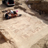 Hallado en Écija un impresionante mosaico romano sobre los amoríos de Zeus