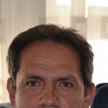 "La casta sindical se alimenta de subvenciones y marisco"