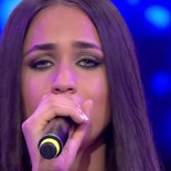 Cantó, triunfó y su familia le disparó en la cabeza