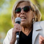 Carmena, sobre Aguirre: "No podía tolerar que esta señora pretendiera dar lecciones de democracia"
