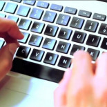 Piratear un e-book es más peligroso que ser un político corrupto