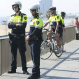 La cúpula de la Guardia Urbana dimitirá ante la llegada de Colau (CAT)