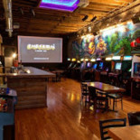 Si eras una habitual de los recreativos, estos bares te van a encantar