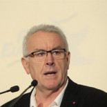 Pedro Sánchez y Cayo Lara pactan apoyo mutuo en 277 municipios