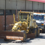 Diputación de León paga 120.000 euros por una motoniveladora usada que costó 15 veces menos en 2012