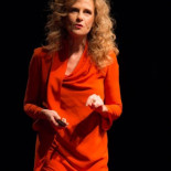 "Lo que da lustre al glamour es la existencia de la pobreza"