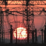 Más de 130.000 ciudadanos firman contra el RD de autoconsumo de Industria