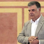 José Antonio Viera no entrega su acta de diputado y se pasa al Grupo Mixto para seguir siendo aforado