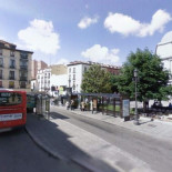 Un vecino es agredido por músicos callejeros tras pedir que lo dejaran dormir