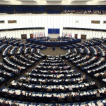 El PSOE vota a favor del informe sobre el TTIP en la Eurocámara