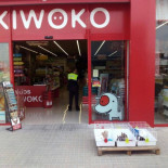 Denuncian la muerte de varios animales de una tienda de mascotas por el intenso calor