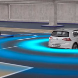 Se acabó aparcar: bájate del coche, él buscará una plaza… y volverá a recogerte