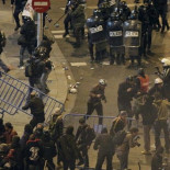 Cientos de periodistas se manifiestan en Madrid contra la verdad de las cosas