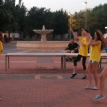 El PP de Argamasilla de Calatrava se escandaliza por la vestimenta de las monitoras de una asociación juvenil