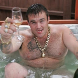 Ganadores de Lotería que administraron su premio de un “modo diferente”