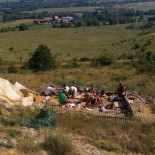 Descubren un colgante de garra de oso de más de 18.000 años en Montlleó