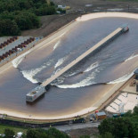 El mayor parque de surf con olas artificiales del mundo