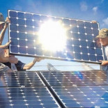 Temor de las eléctricas al autoconsumo: 8 de cada 10 directivos ve amenazado su negocio