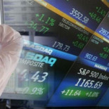 Un japonés revela cómo ganó 34 millones de dólares durante el "Lunes Negro"